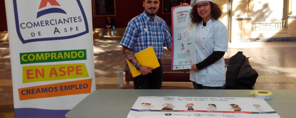 Promoción en la Plaza Mayor “Estamos Conectados contigo” Papelerías y Librerias.