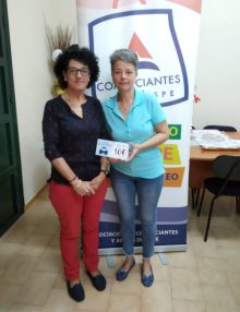 Entrega del primer vale del sorteo del Día del Padre