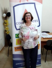Entrega del primer vale del sorteo del Día de la Madre