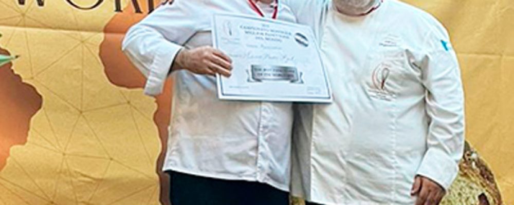 Medalla de plata para el panettone edición especial de Raúl Asencio